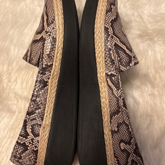 Fitflop 8 Casa Leather Comfort Sneaker Loafer Shoe - Picture 7 of 9